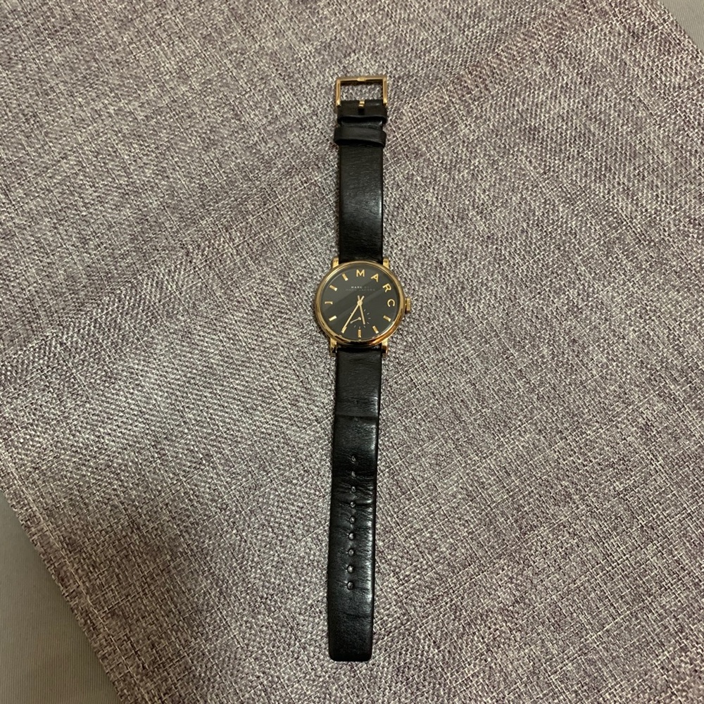 Marc Jacobs Watch - Picture 5 of 9